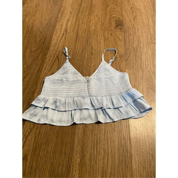 RESET by Jane Nicky Baby Blue Ruffle Silk
Stain Flutter Cropped Tank Top L NWOT$ - Picture 4 of 5